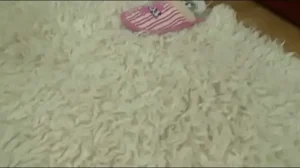 Hot girl gives a face hole job and exposes pussy for pounding