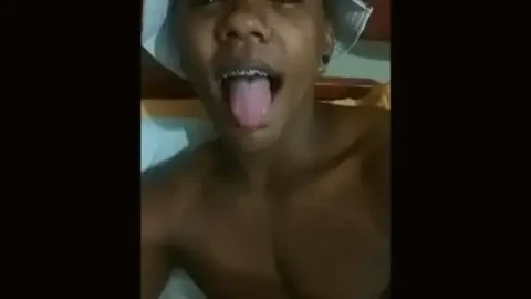 novinho se exibindo abraao oliveira 1733438394